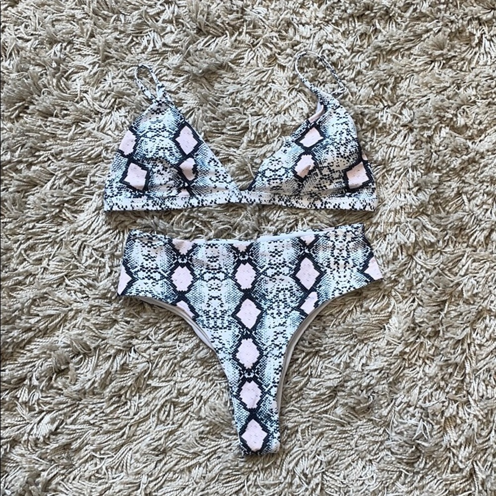 High waisted bathing suit